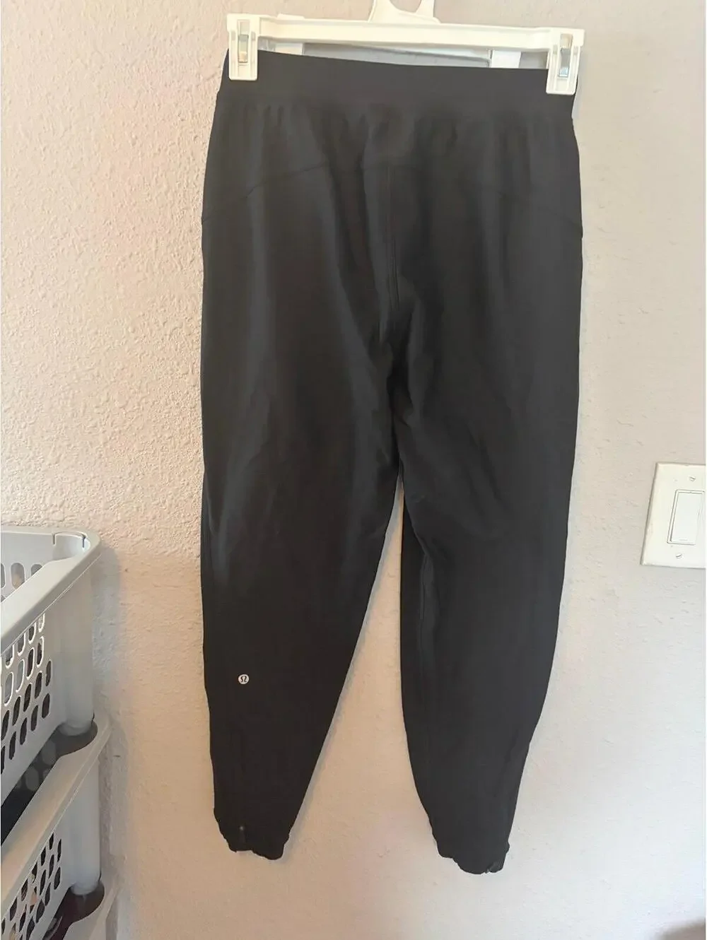 Lululemon Adapted State High-Rise Tech Fleece Jogger 27in inseam Black size 6.